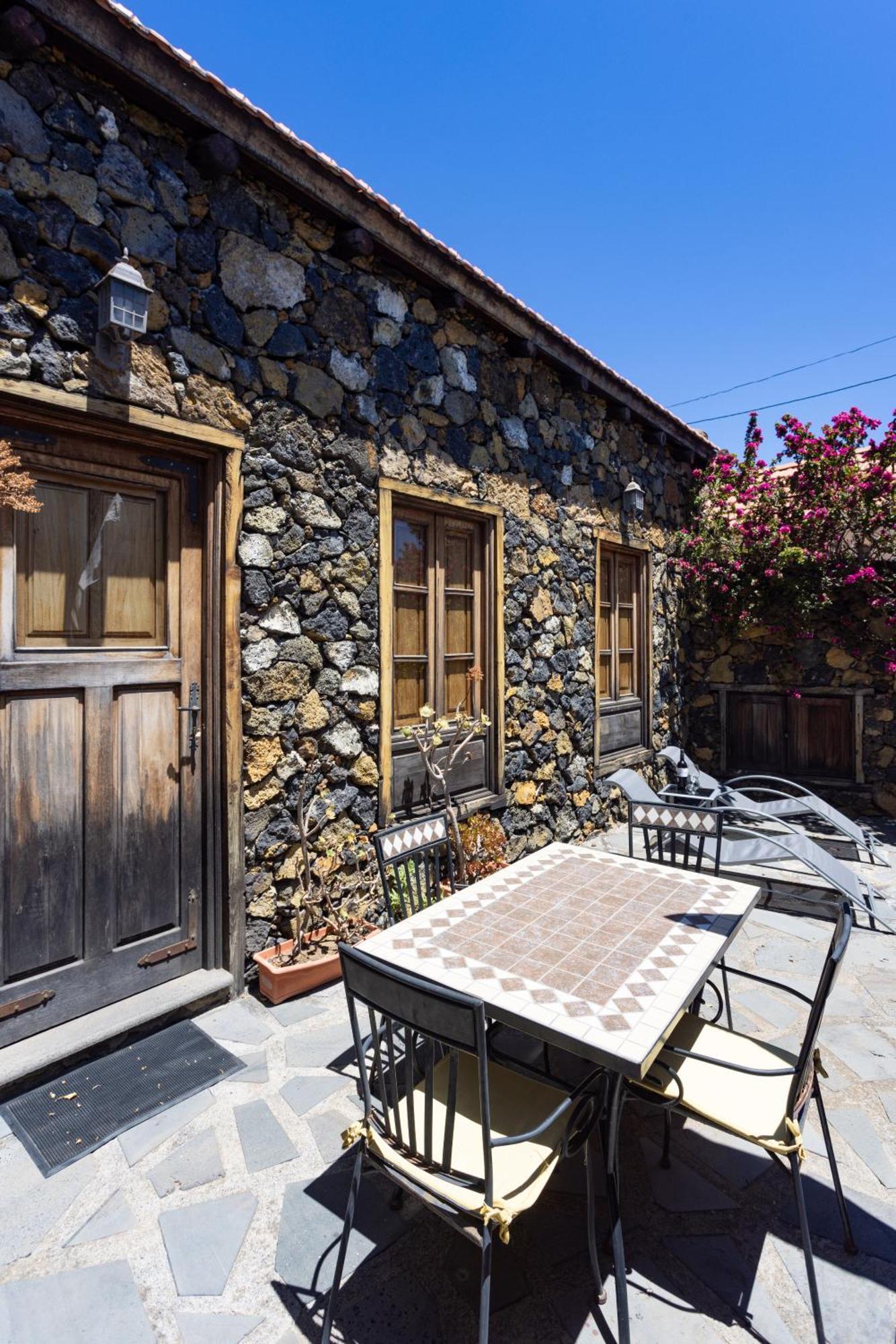 Charming Rustic House El Pinar & Wifi Konuk evi Dış mekan fotoğraf